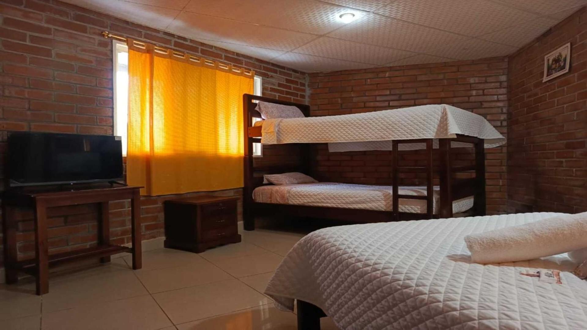 Hotel Hosteria Cacique Wasi à Puyo Extérieur photo